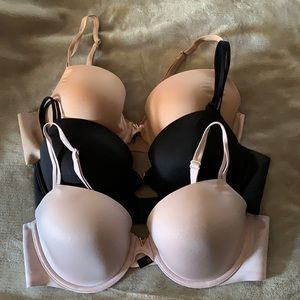 Victoria’s Secret Body by Victoria bras